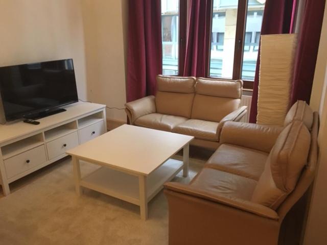 Jugendstilhaus Riverside City Appartements Fuer Urlaub Und Business Bremen Exterior photo