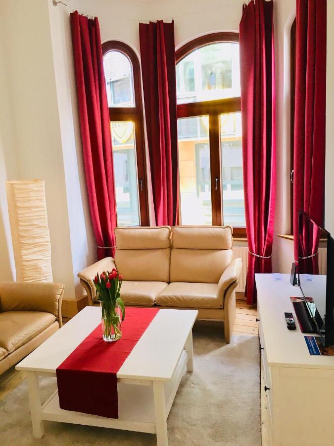 Jugendstilhaus Riverside City Appartements Fuer Urlaub Und Business Bremen Exterior photo