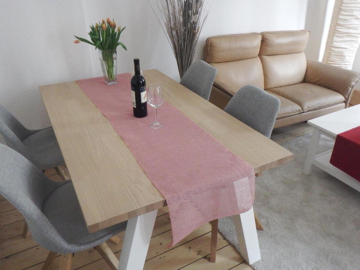 Jugendstilhaus Riverside City Appartements Fuer Urlaub Und Business Bremen Exterior photo